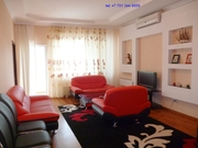 Сдам элитную 3х комнатную квартиру ЖК Бухар Жырау 1800 у.е 87013449659